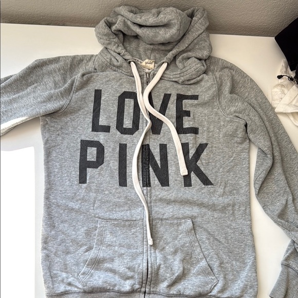 Pink - Picture 1 of 3